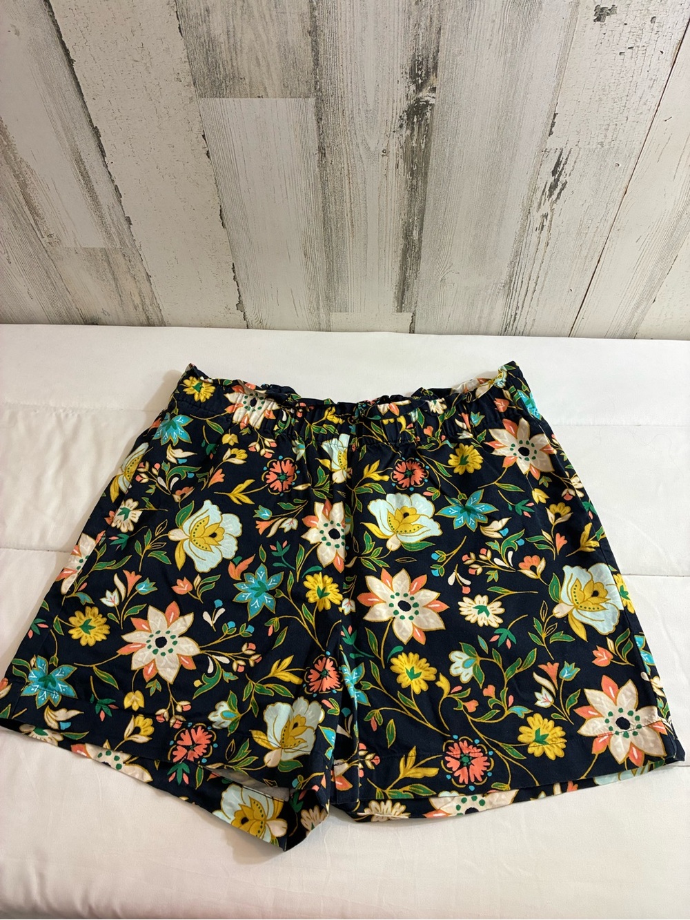 Ann Taylor Navy Floral Elastic-Waist Shorts